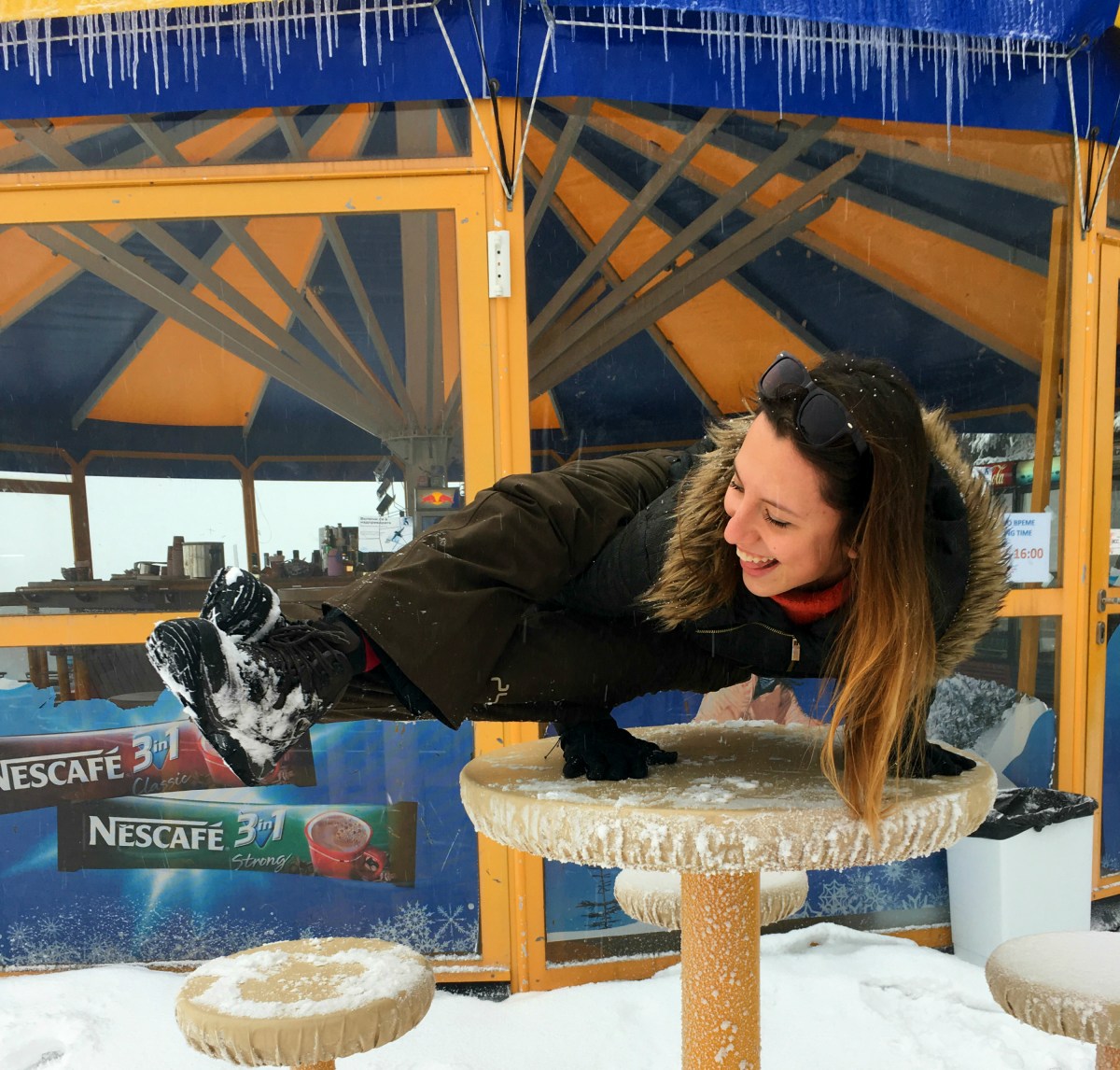 ski yoga retreat bulgaria