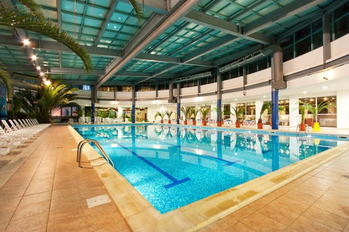 ski yoga retreat bulgaria